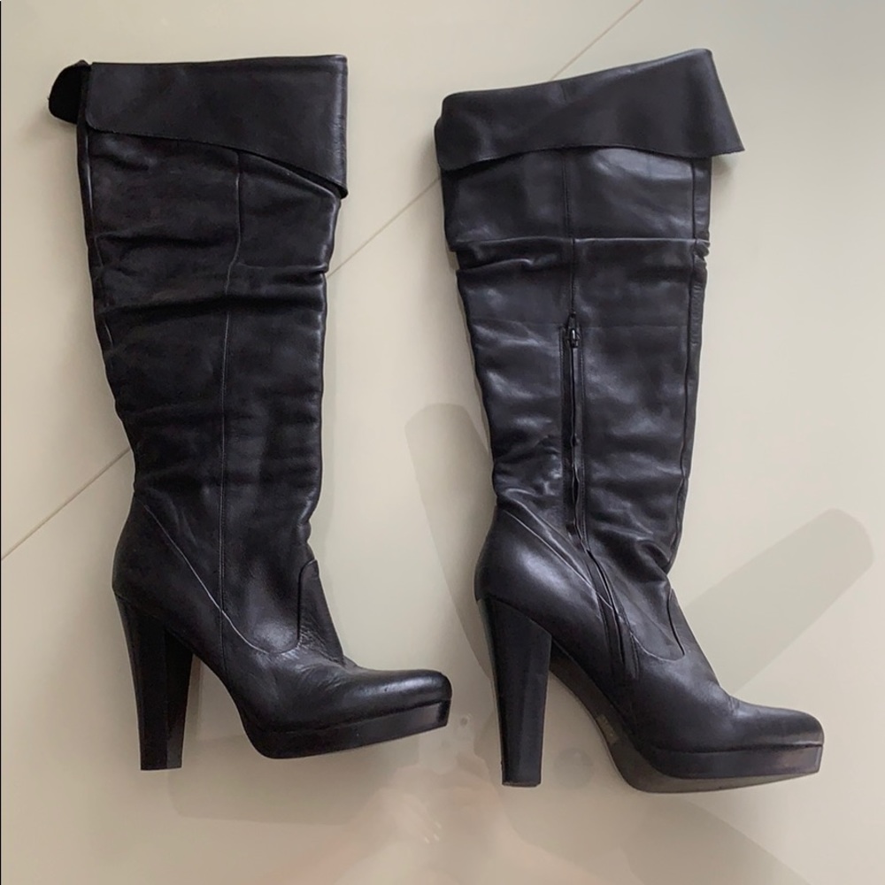 Super Sexy! Jessica Simpson Knee High Tulip Boot